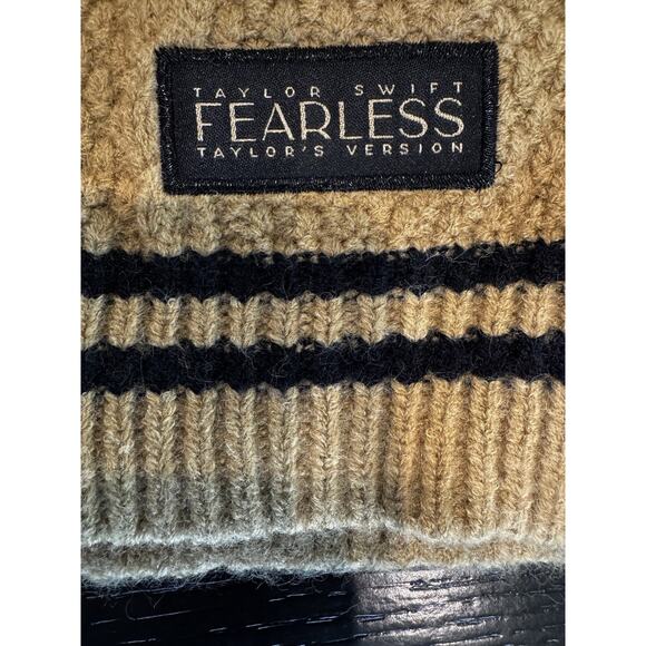 NWOT TAYLOR SWIFT FEARLESS (Taylor's Version) Cardigan XS/S Never Worn or Washed - Picture 4 of 4
